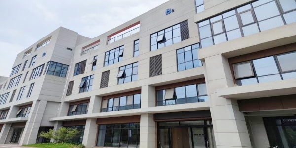 自主研发产销一体